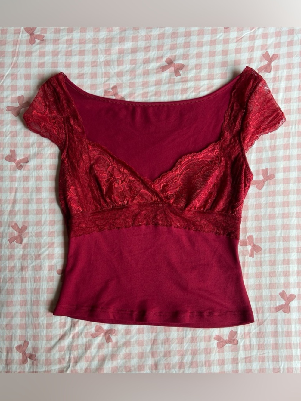 🥀♥️ Red Lace-Trim Fitted Top